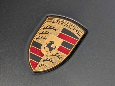 2018 Porsche Macan Turbo