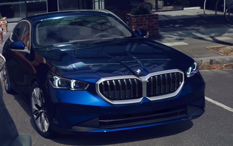 Sleek front end design of new 5 series.